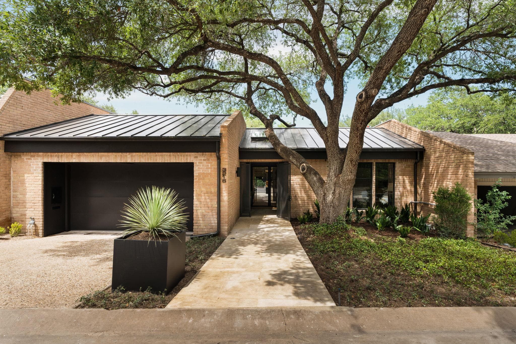 3216  Tarryhollow Dr, Tarrytown, Austin, photo 1