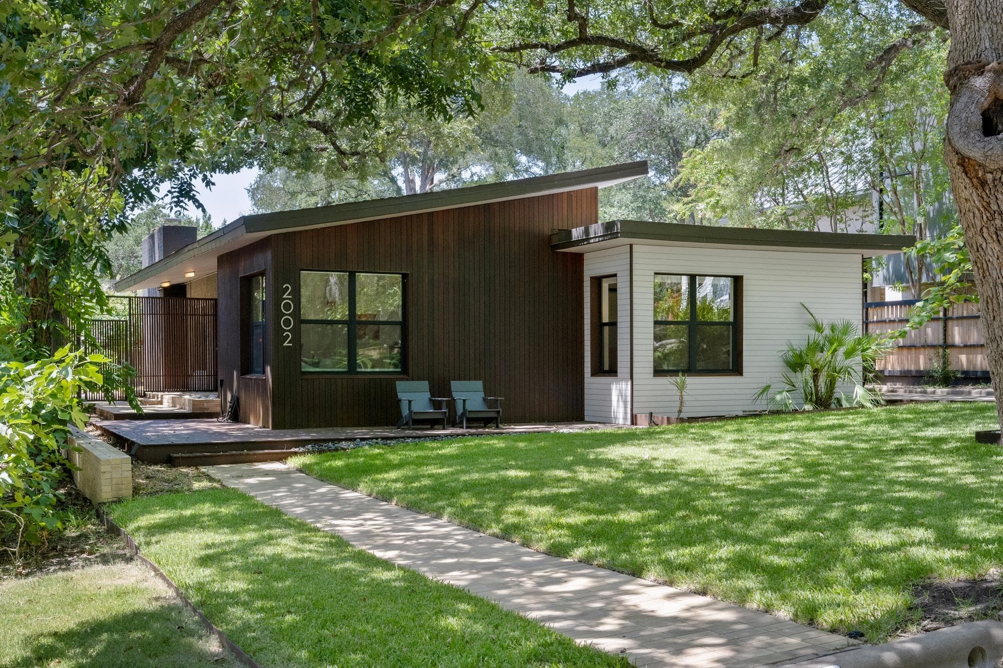 2002  Meadowbrook Dr, Tarrytown, Austin, photo 1