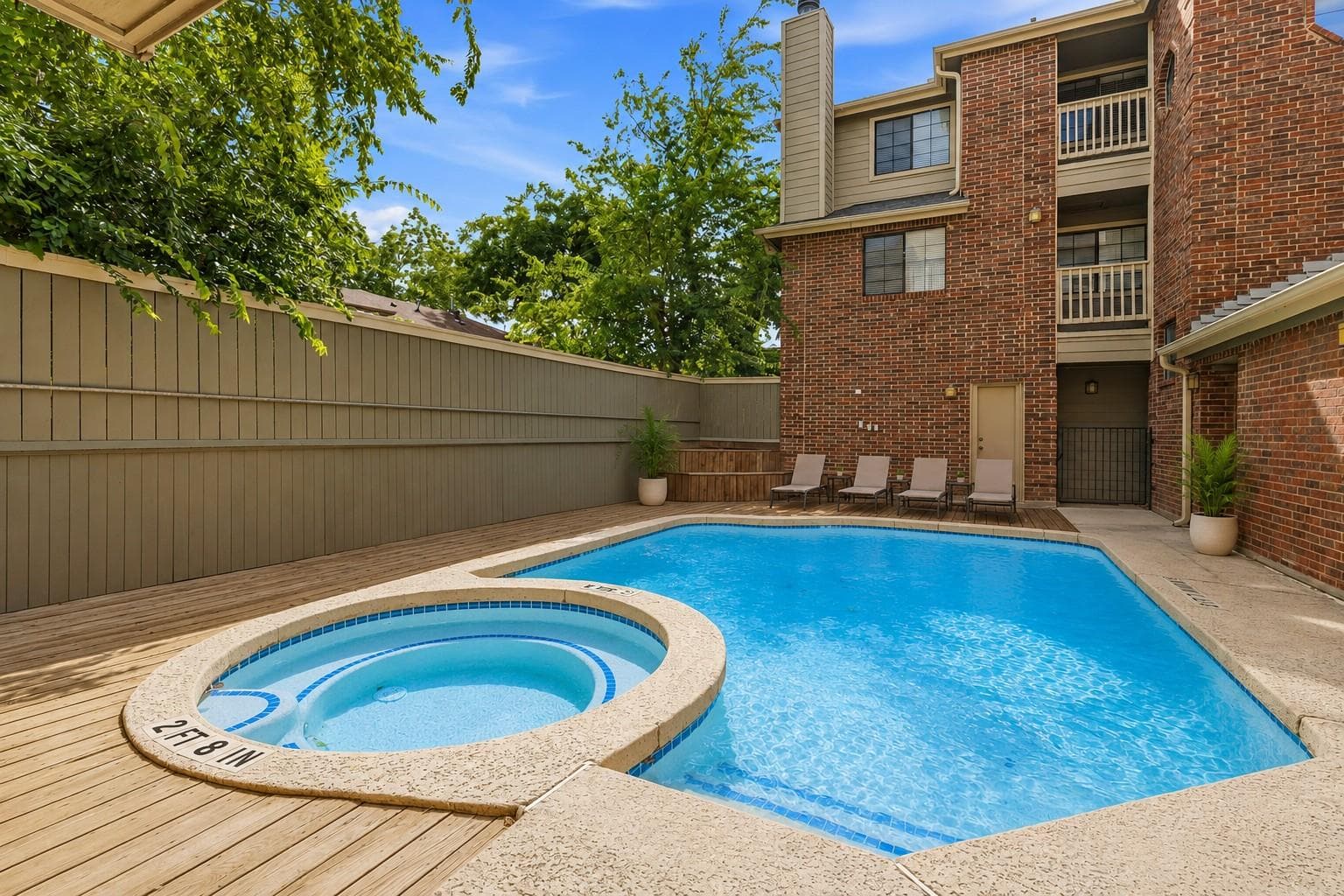 1506  Forest Trl  #101, Tarrytown, Austin, photo 3
